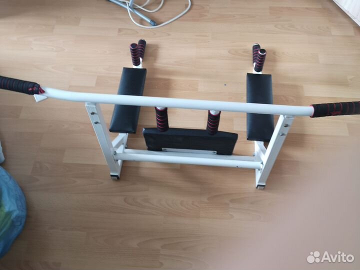 Турник настенный 3 в 1 бу