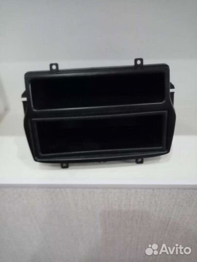 Веста. Ниша для магнитолы