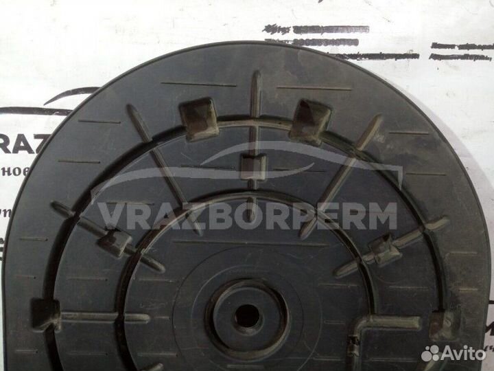 Ящик для инструментов Mazda 3 BK 2002-2009