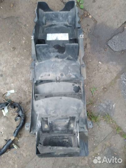 Пластик хвоста Hyosung gt 650