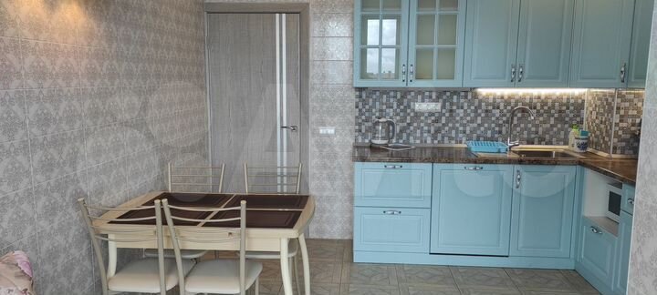 2-к. квартира, 47 м², 3/3 эт.