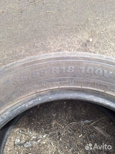 Kumho 722 235/55 R18