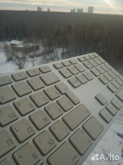 Клавиатура Apple