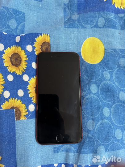 iPhone SE (2020), 64 ГБ