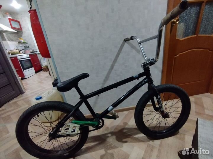 Трюковой велосипед bmx