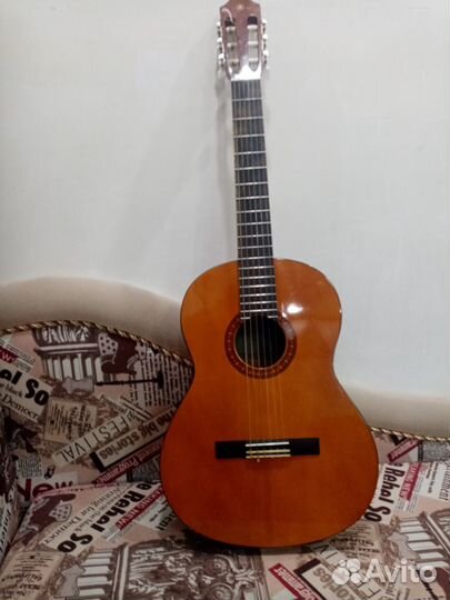 Классическая гитара yamaha cs40