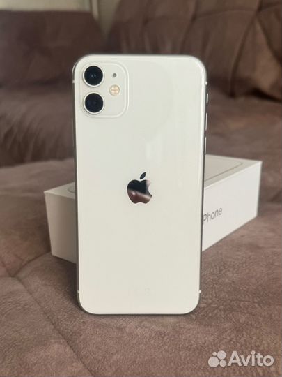 iPhone 11, 64 ГБ