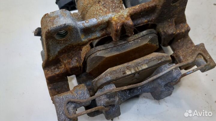 Суппорт правый задний Ford Edge, 2019