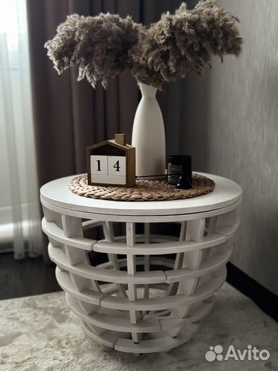 Журнальный столик