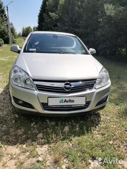 Opel Astra 1.6 AMT, 2011, 106 000 км