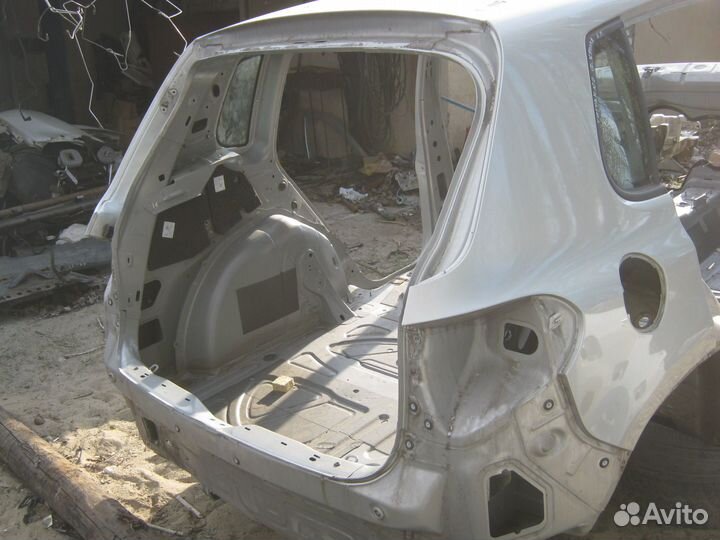 Крыло заднее правое Volkswagen Tiguan