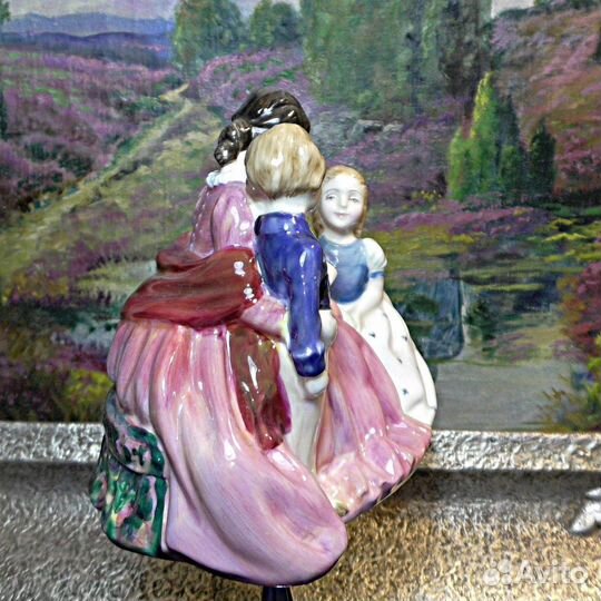 Сказка на ночь.Статуэтка.Royal Doulton.Англия