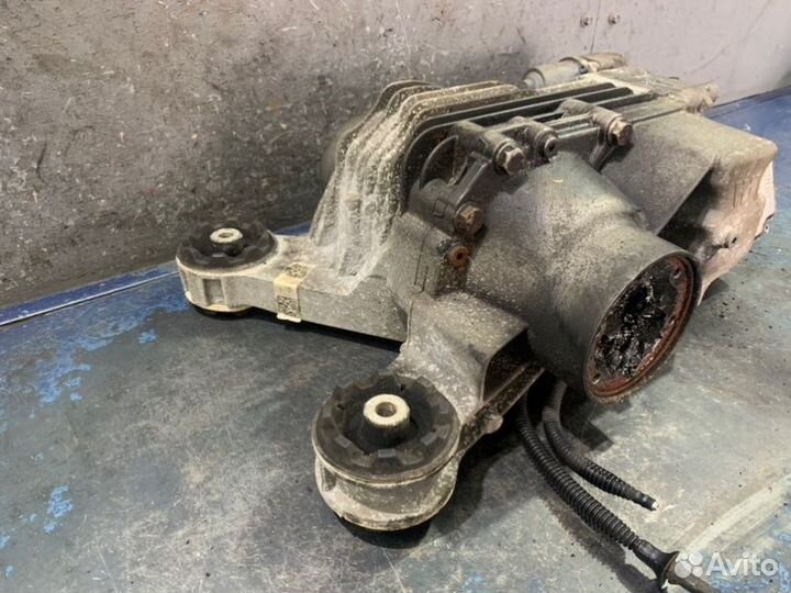 Редуктор задний Audi Q3 8U