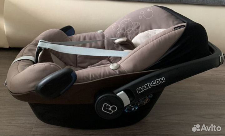 Коляска maxi-cosi stella + автолюлька (автокресло)