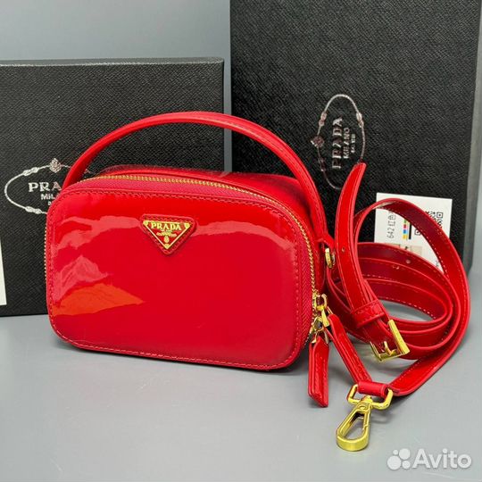 Шикарная сумочка prada женская