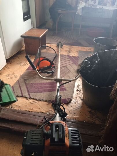 Триммер бензиновый