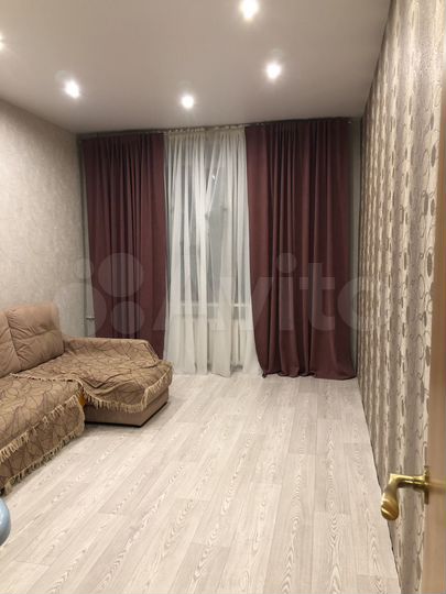 2-к. квартира, 54,4 м², 1/3 эт.