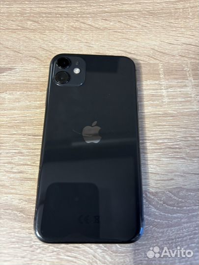 iPhone 11, 64 ГБ