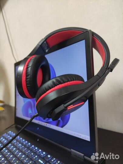 Игровая гарнитура