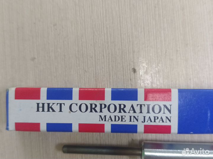 Свеча накаливания Mitsubishi L200/Pajero IV 2.5DID