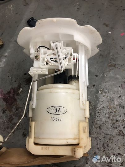 Бензонасос nissan maxima a33 3литра