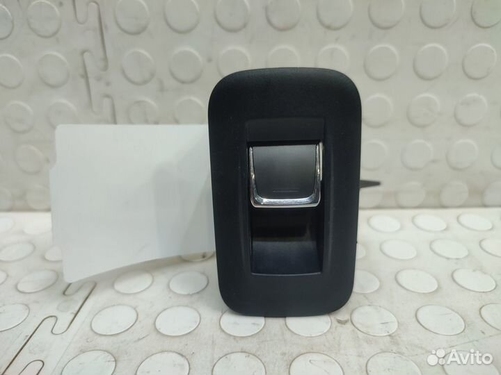 Кнопка стеклоподъемника задняя Lexus Rx 4 AL20