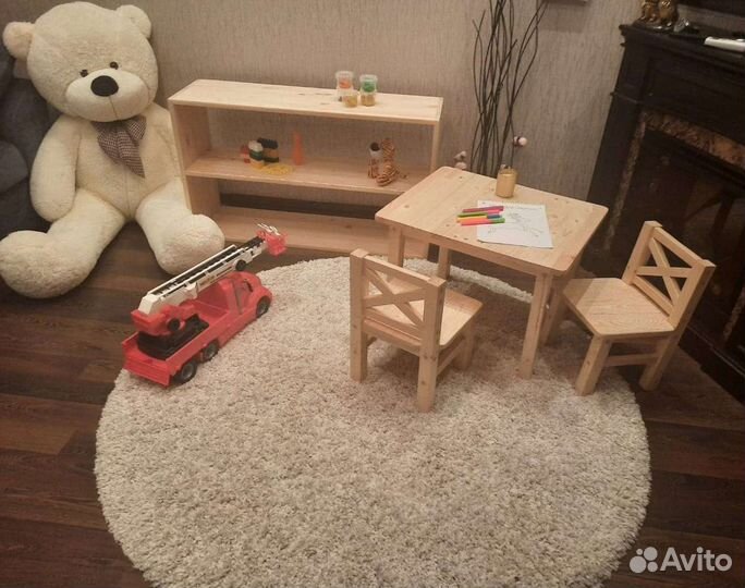 Детский стол и стульчик монтессори