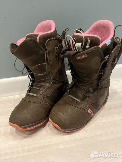 Сноубордические ботинки женские burton