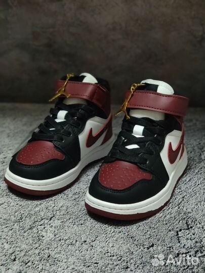 Кроссовки детские Nike Air Jordan 1 р.26-30