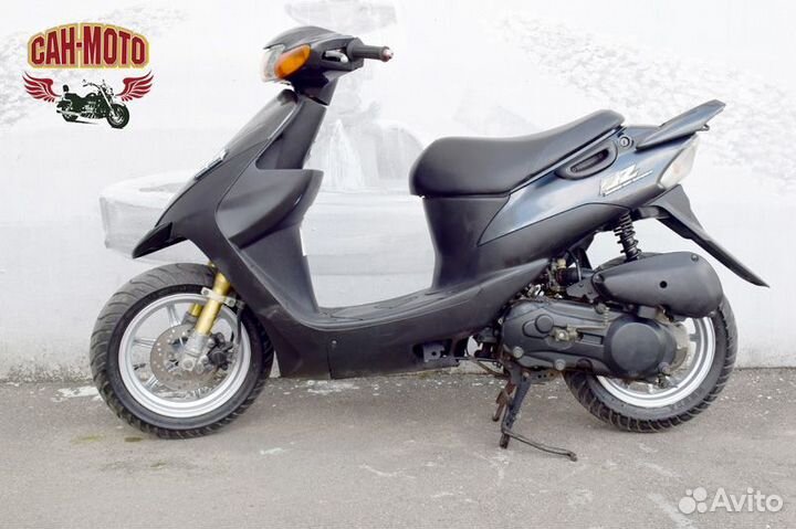 Спортивный скутер Suzuki Inch Up Sport без РФ