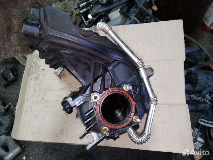 Коллектор впускной Chevrolet Aveo 1.4л