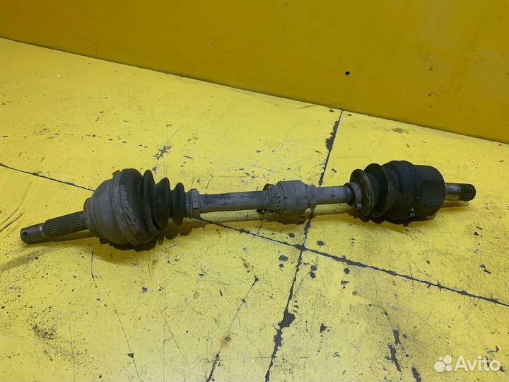 Привод передний левый Mitsubishi Galant рест. 1998