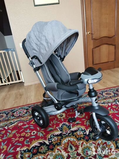 Трехколесный велосипед коляска