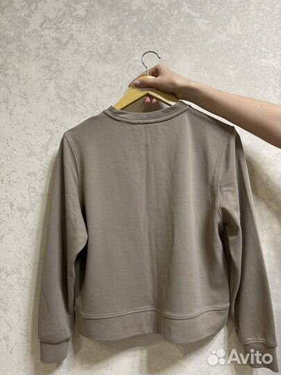 Женский свитшот бренда Zarina размер М