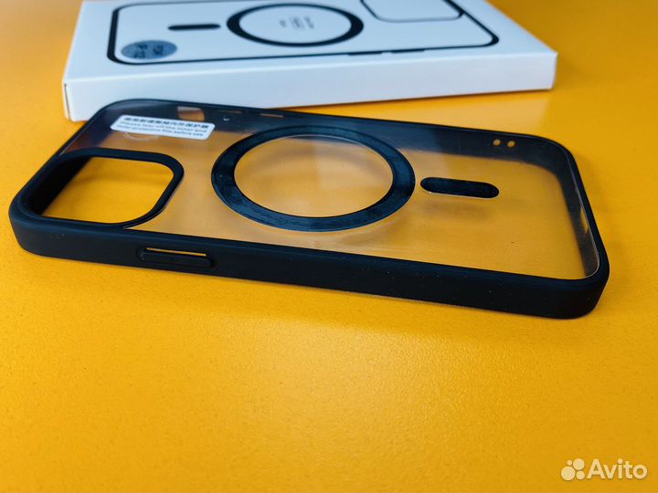 Чехол на iPhone 12 с magsafe черный