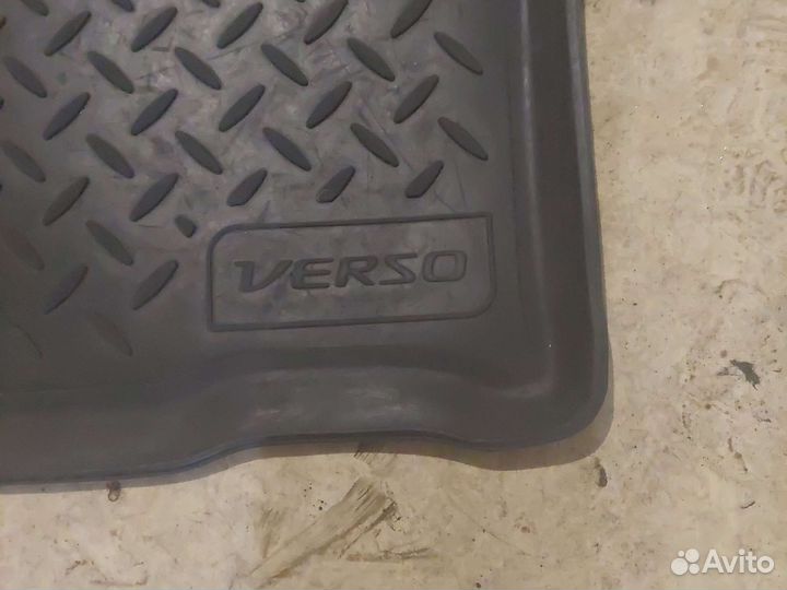 Автомобильные коврики резиновые