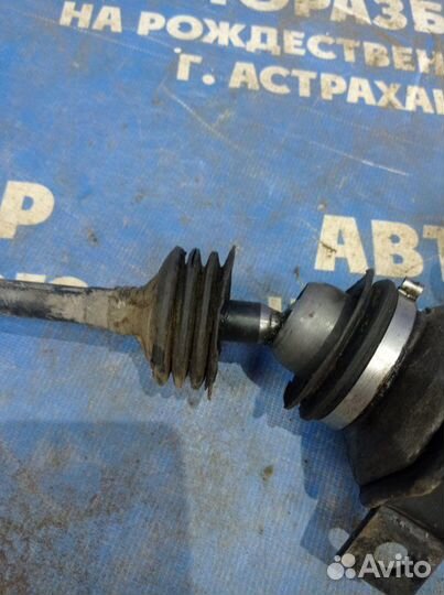 Рулевая рейка Opel Vectra B седан X16XEL 2001