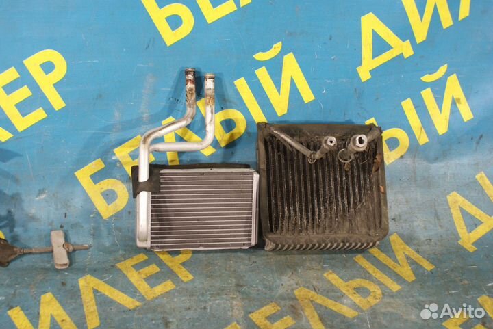Радиатор печки кондиционера Ford Mondeo 3