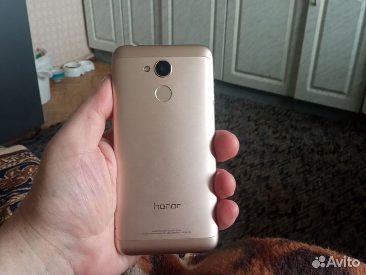Телефон Honor 6a