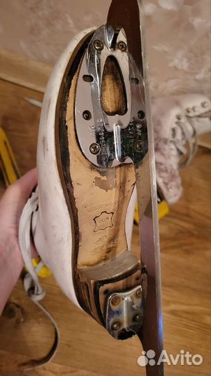 Профессиональные фигурные коньки risport