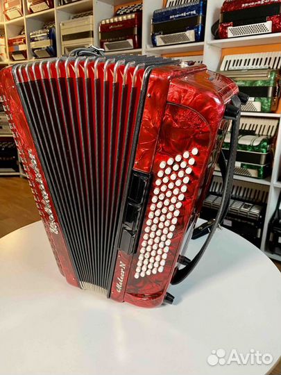 Аккордеон Weltmeister meteor N 3/4