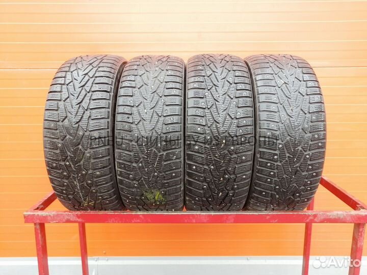 Nokian Tyres Hakkapeliitta 7 215/60 R16 95Q