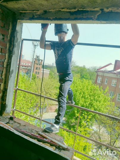 Остекление лоджии/Бесплатный замер