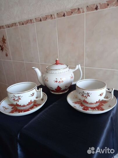 Винтаж.Чайный сервиз 