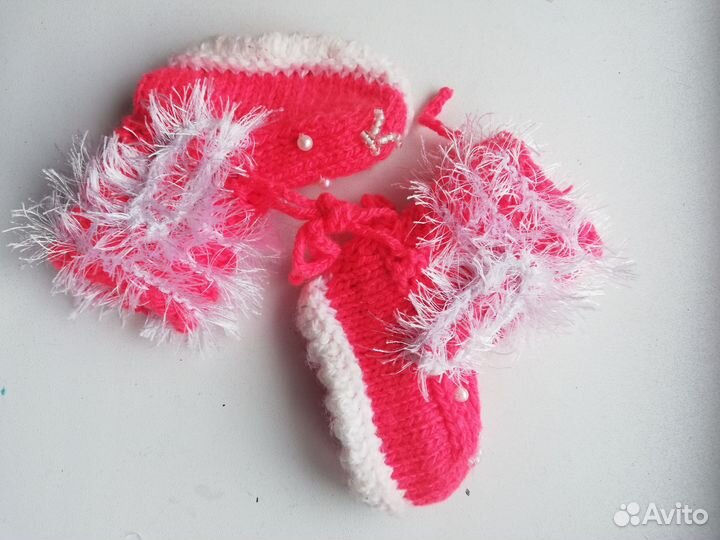 Носки и пинетки вязаные