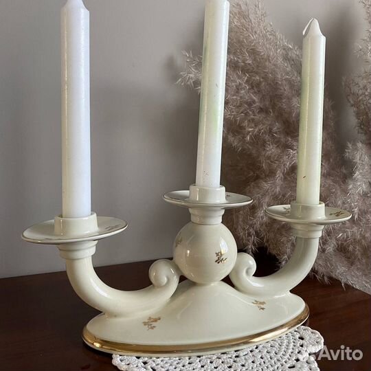 Подсвечник фарфоровый