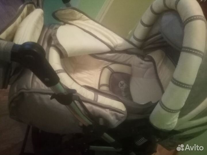 Зимняя детская коляска