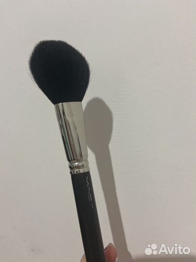 Кисточка mac 150