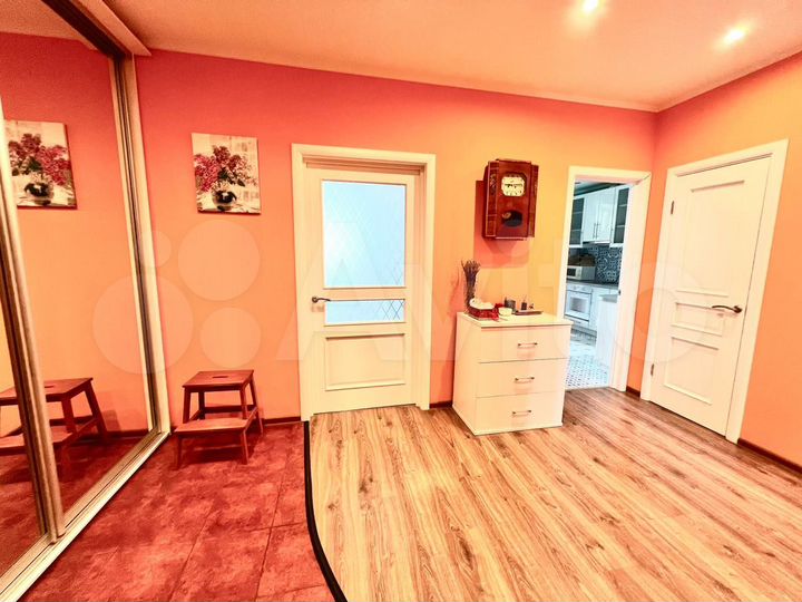 2-к. квартира, 66 м², 12/12 эт.
