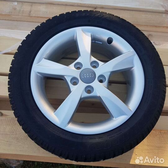 Колеса в сборе r16 зимние оригинальные Audi